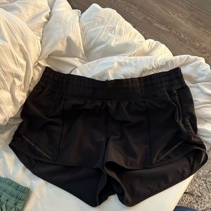 lululemon hotty hots